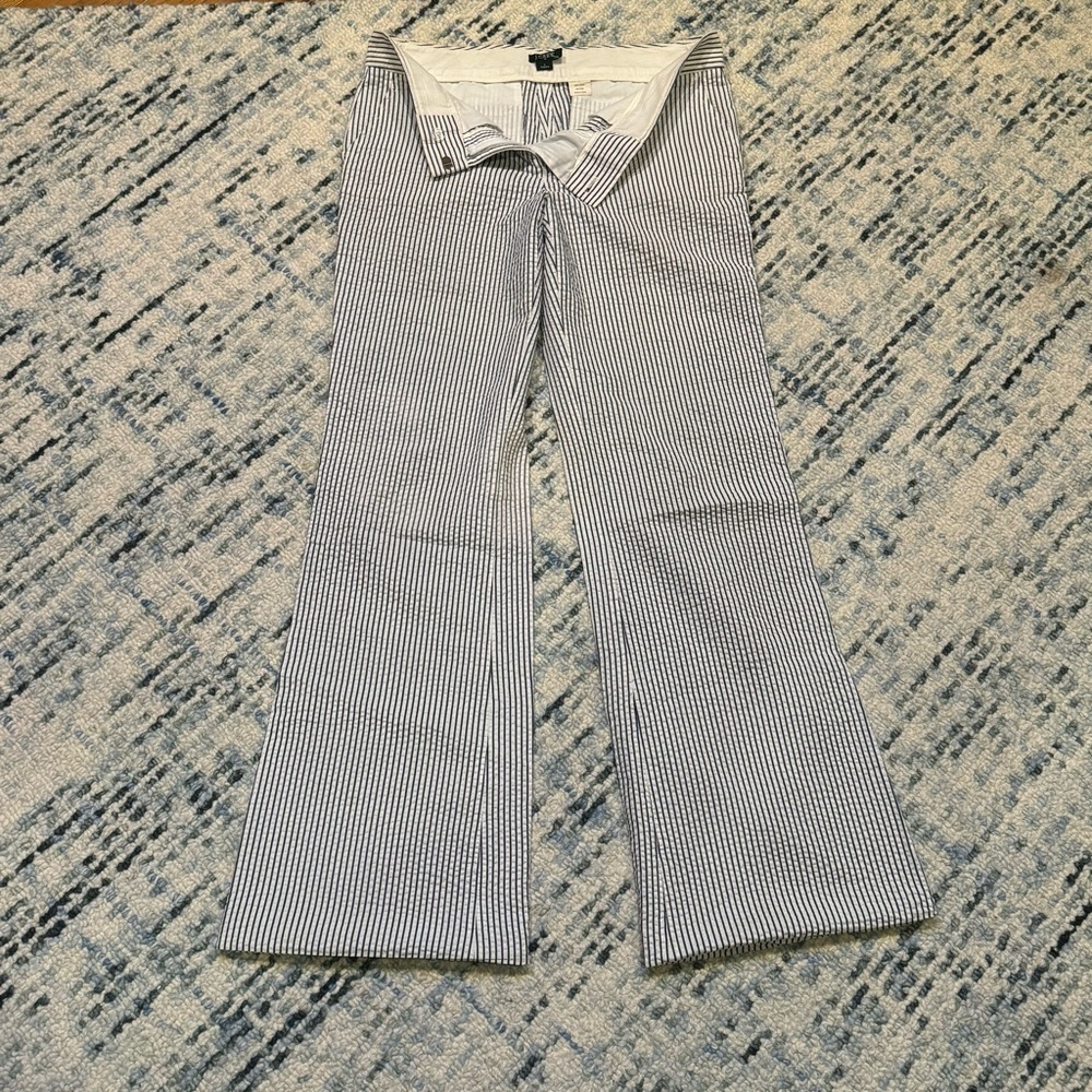 J Crew City Fit Seersucker Striped Flare Pants, Size 6 - Picture 6 of 16